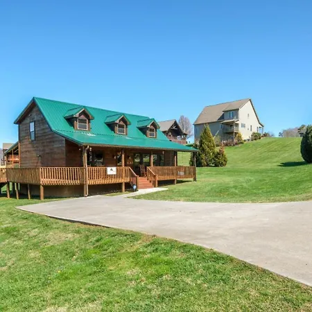 Charlie Browns Cabin II